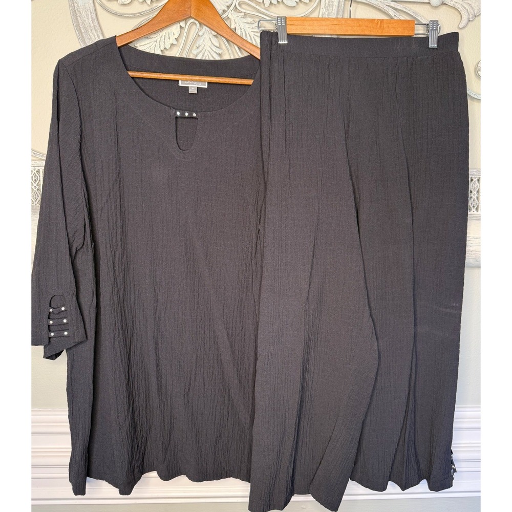 JM Collection Woman Black Crinkle 2 Piece Set Studded Top Wide Leg Pants Sz 3X
